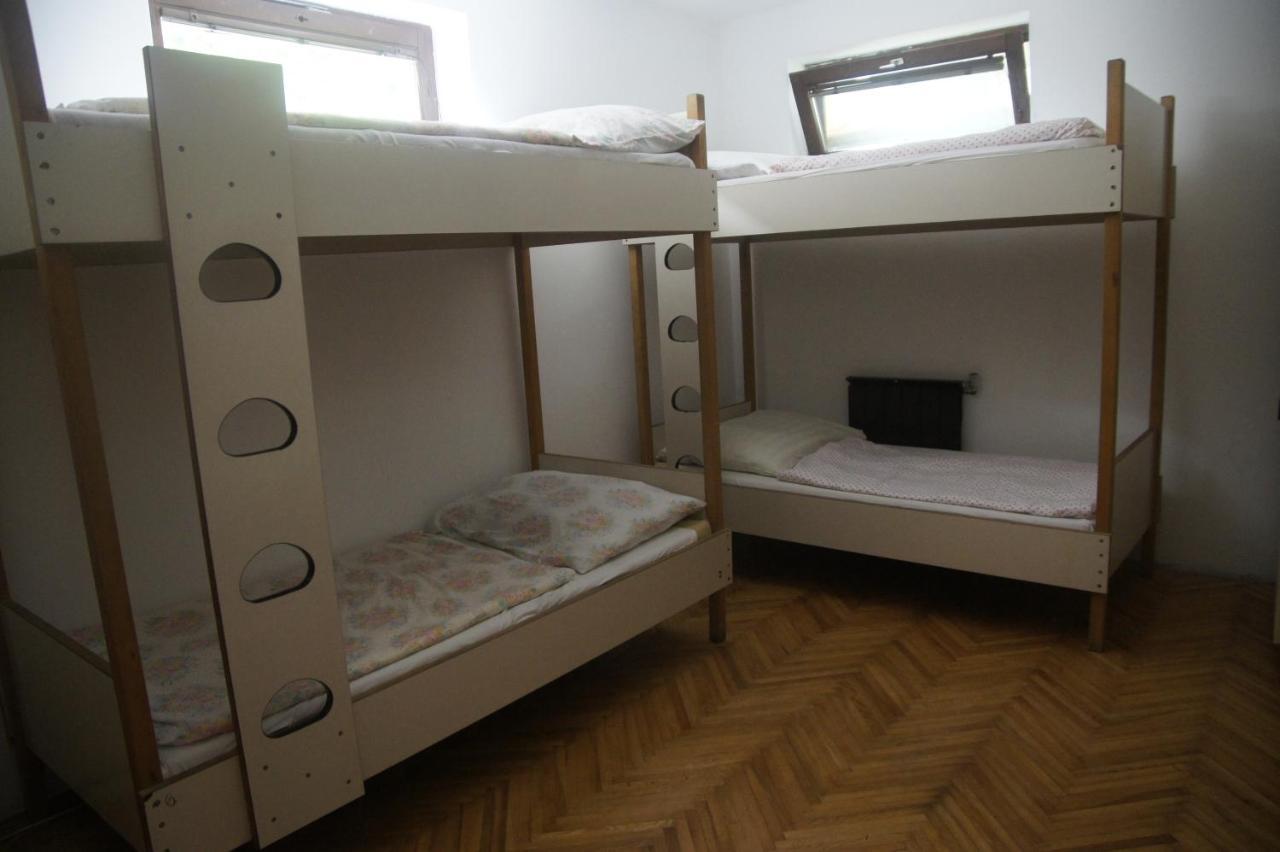 Szuzanna Fenyves Panzio Bed & Breakfast Siofok Luaran gambar